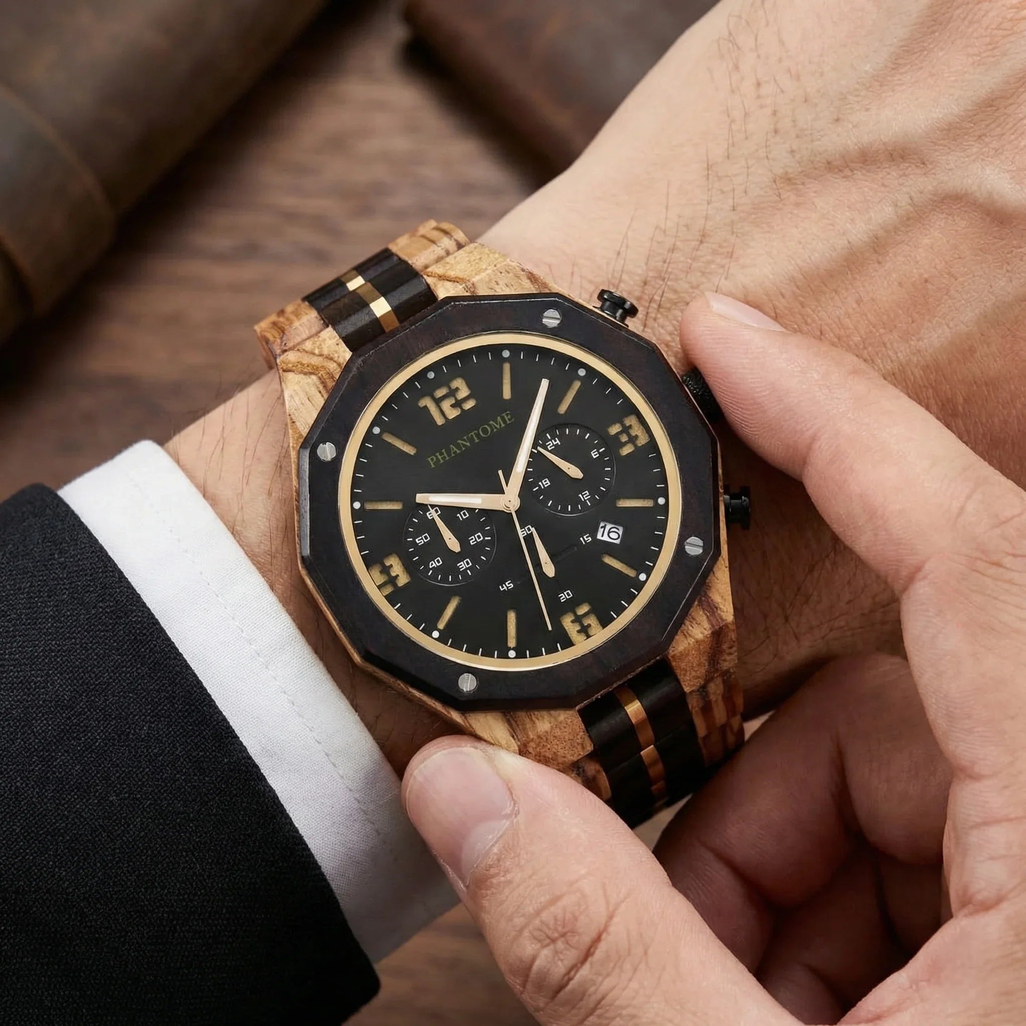 Yachter - Ebony Wood